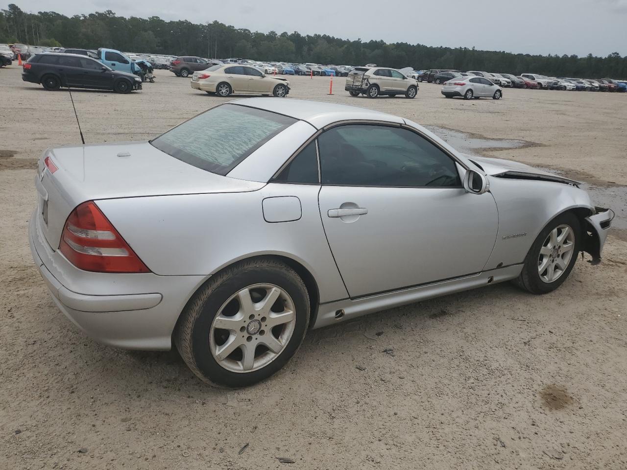 Lot #2928506828 2004 MERCEDES-BENZ SLK 230