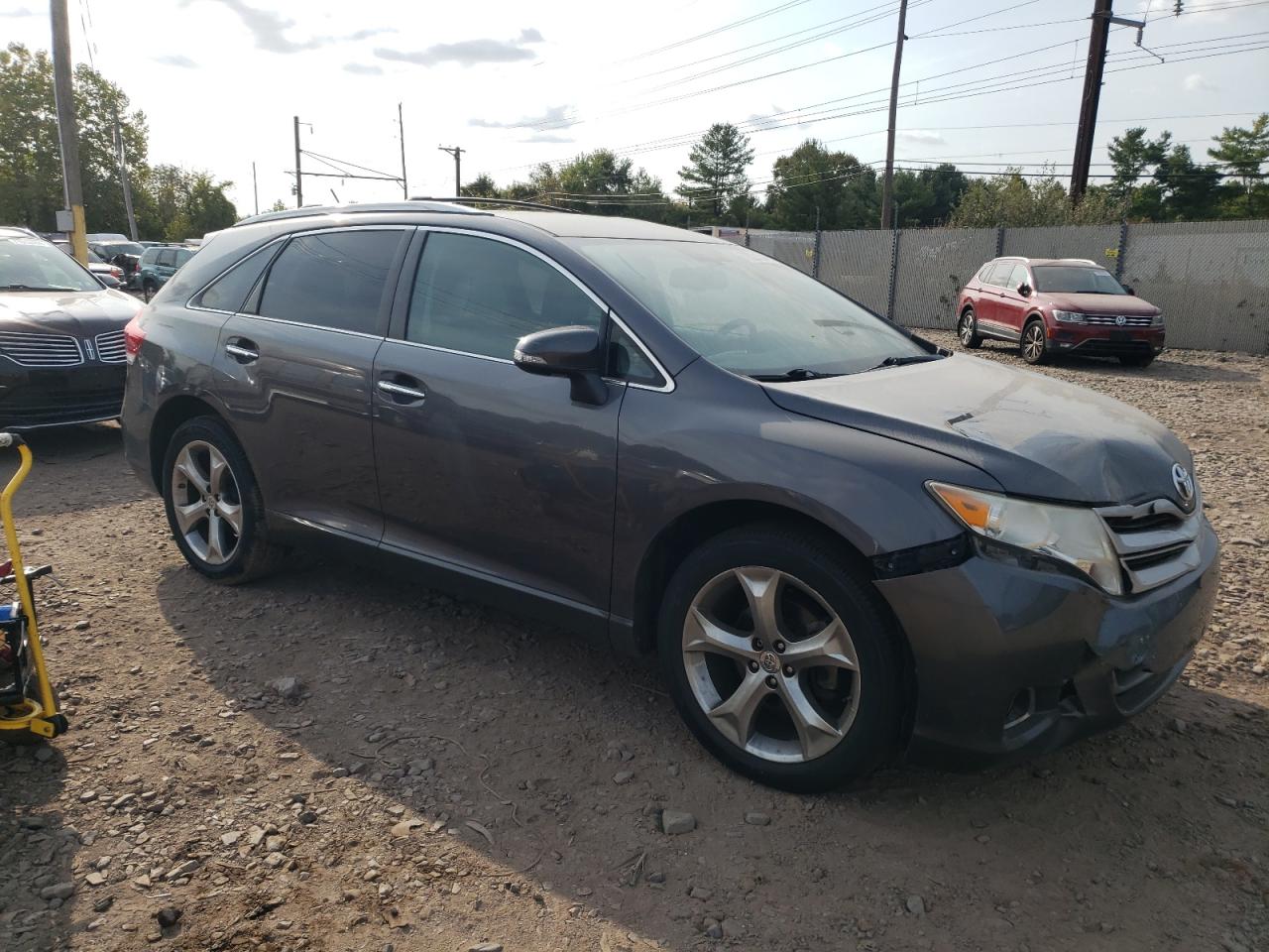 Lot #3024275796 2015 TOYOTA VENZA LE