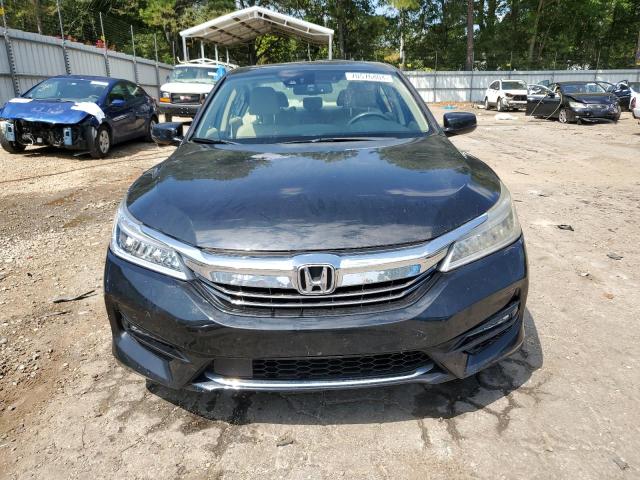 2017 HONDA ACCORD TOU - JHMCR6F75HC013958