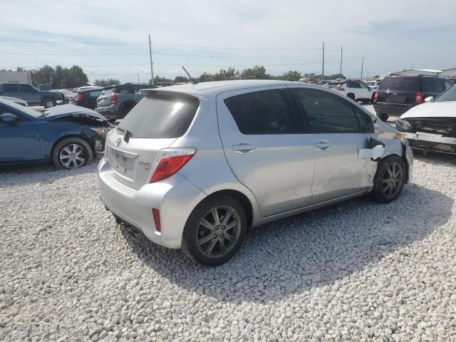 VIN JTDKTUD3XDD558206 2013 Toyota Yaris no.3