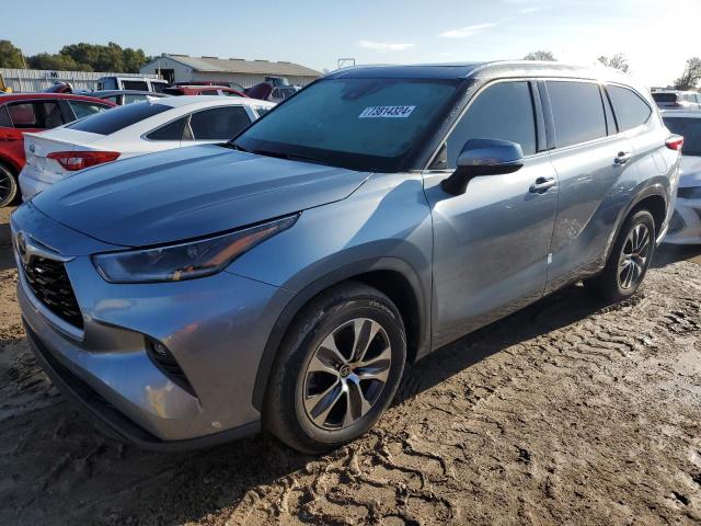 VIN 5TDGZRAH7MS087489 2021 Toyota Highlander, Xle no.1