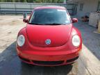 VOLKSWAGEN NEW BEETLE photo