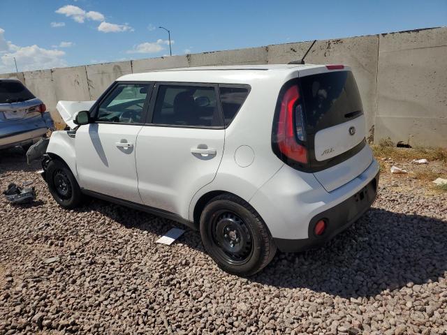 VIN KNDJN2A26J7907698 2018 KIA Soul no.2