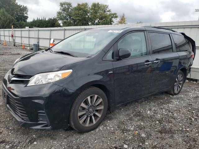 2019 TOYOTA SIENNA LE 2019