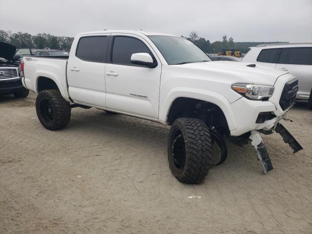 VIN 3TMAZ5CN8KM098788 2019 Toyota Tacoma, Double Cab no.4