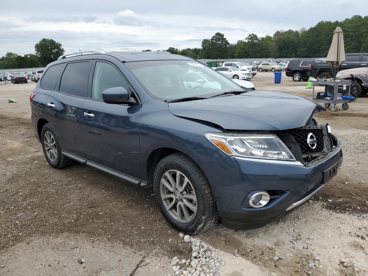 Lot #2828568237 2015 NISSAN PATHFINDER