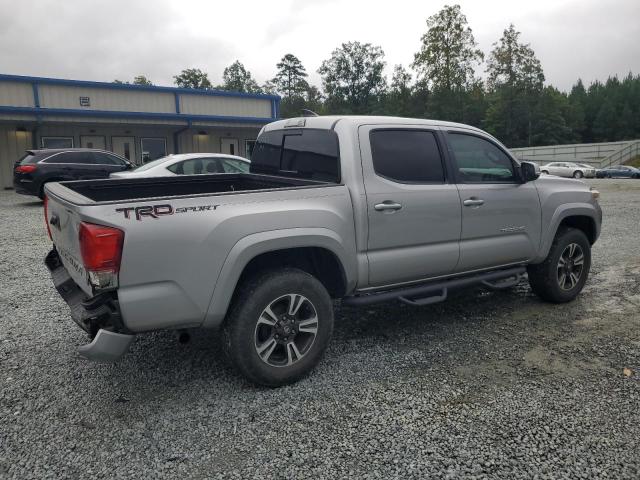 VIN 5TFAZ5CN0HX022579 2017 Toyota Tacoma, Double Cab no.3