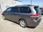 TOYOTA SIENNA LE photo