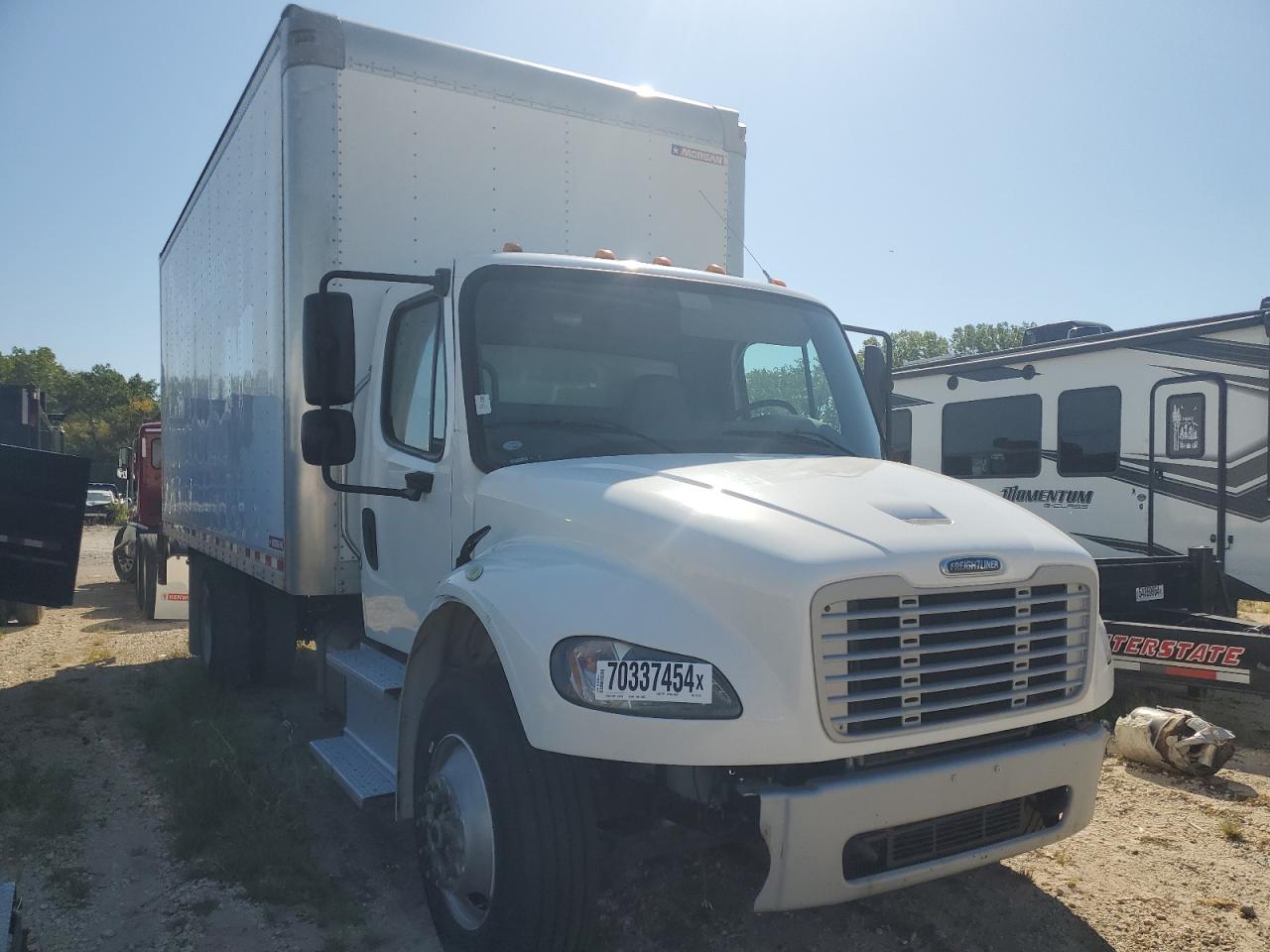 Lot #2855188137 2016 FREIGHTLINER M2 106 MED