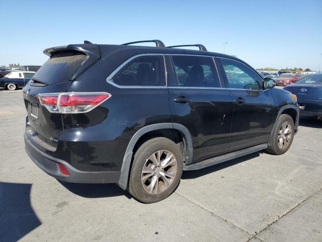 VIN 5TDBKRFH3FS097611 2015 Toyota Highlander, LE no.3