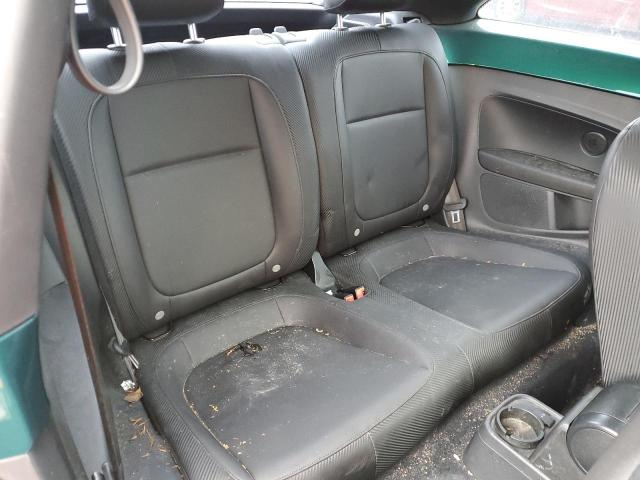 2018 VOLKSWAGEN BEETLE SE 3VWJD7AT6JM711272