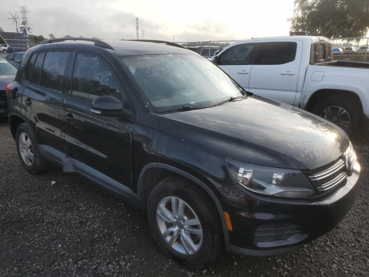 Lot #2840652154 2015 VOLKSWAGEN TIGUAN S