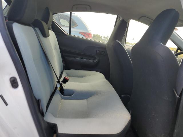 2015 TOYOTA PRIUS C - JTDKDTB33F1575878