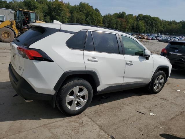 VIN JTMP1RFV2KD039851 2019 Toyota RAV4, Xle no.3