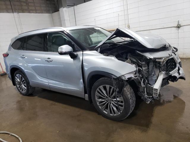 VIN 5TDFZRBH0MS146568 2021 Toyota Highlander, Platinum no.4