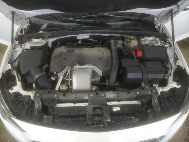 VIN W04GP6SX4J1128397 2018 Buick Regal, Essence no.11