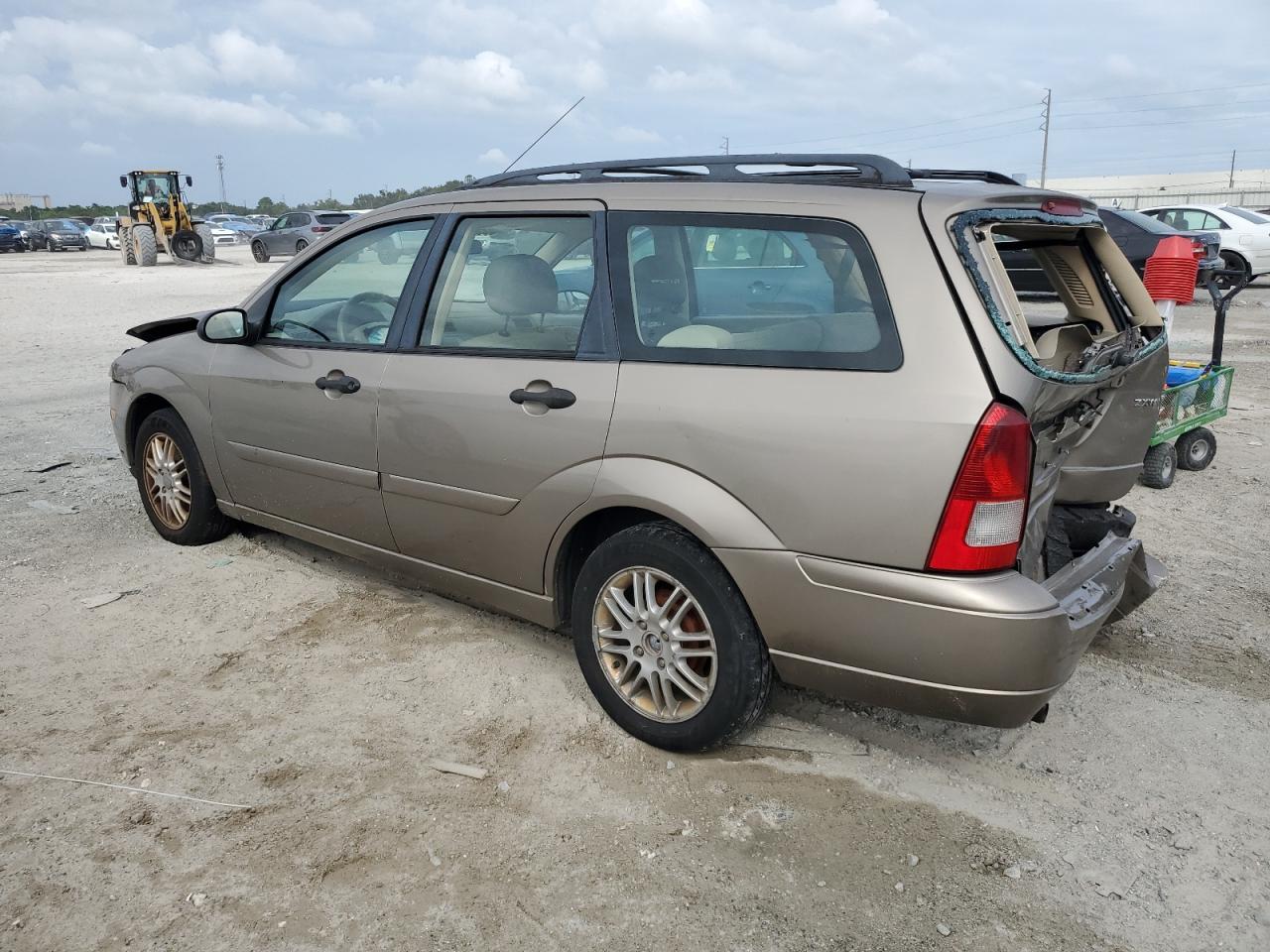 Lot #2862649296 2005 FORD FOCUS ZXW