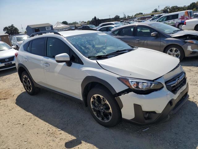 VIN JF2GTAPC3M8255858 2021 Subaru Crosstrek, Premium no.4