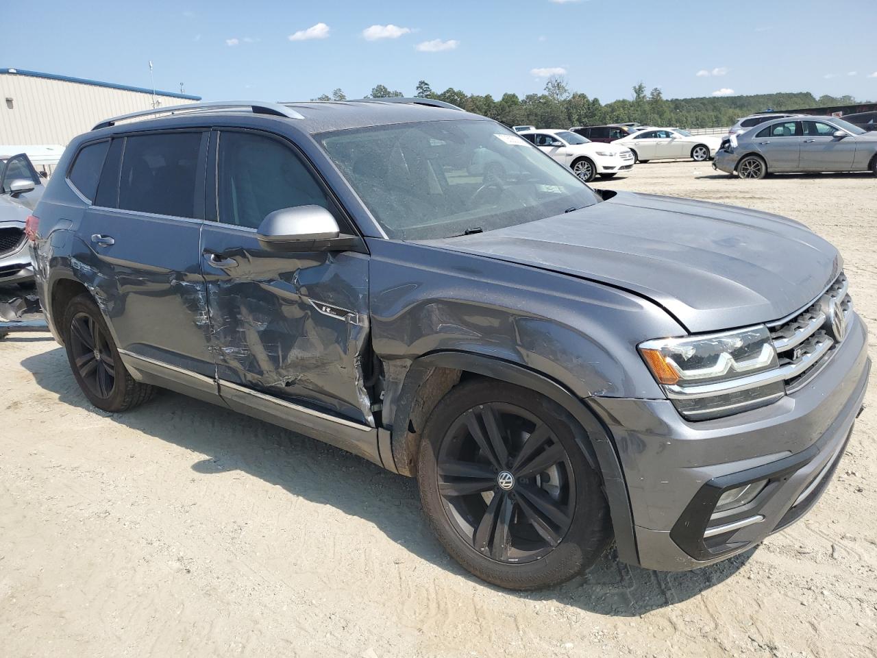 Lot #2845605071 2019 VOLKSWAGEN ATLAS SE