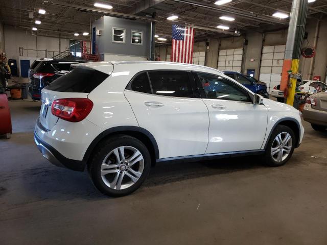 2018 MERCEDES-BENZ GLA 250 4M - WDCTG4GB9JJ371428