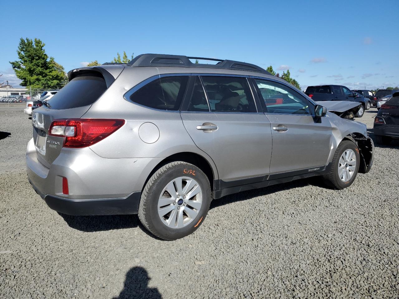 Lot #2907013140 2015 SUBARU OUTBACK 2.