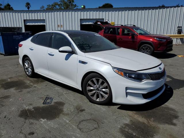 VIN 5XXGU4L39JG180076 2018 KIA Optima, EX no.4