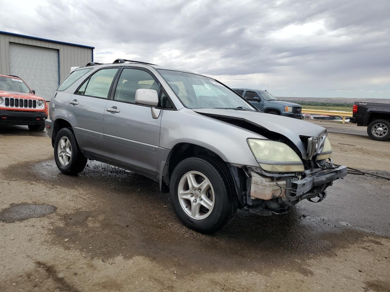 Lot #2860430012 2002 LEXUS RX 300