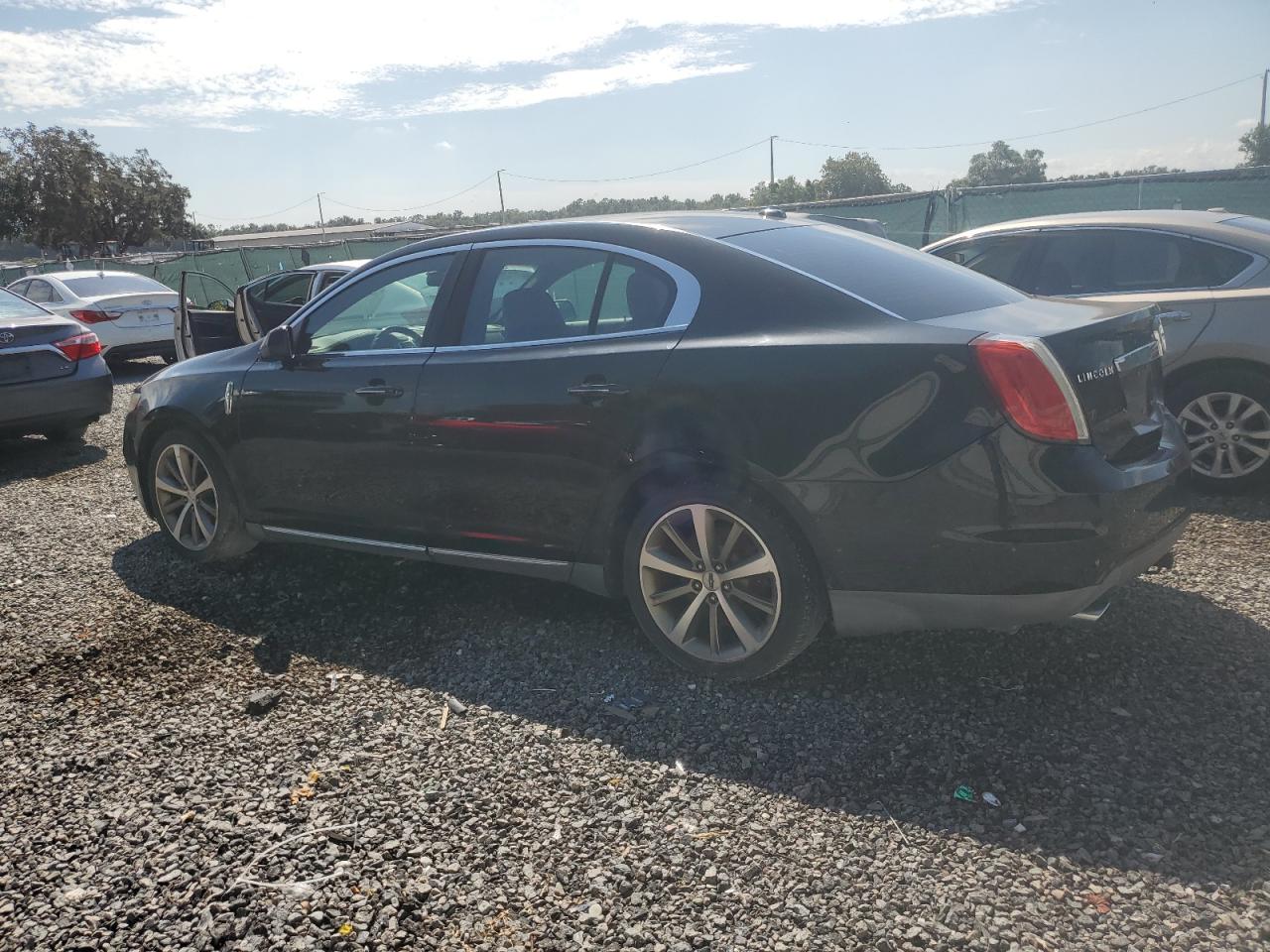 Lot #2842515946 2011 LINCOLN MKS