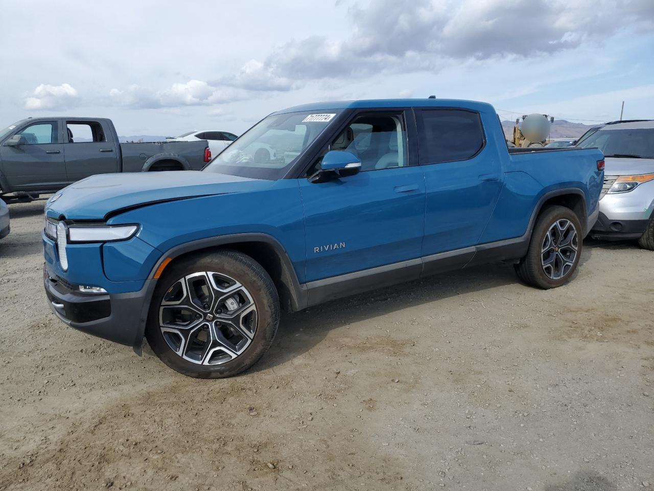 Rivian R1T 2024 Adventure