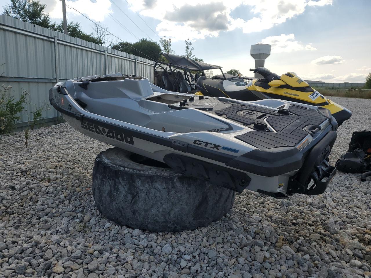 SEAD SEADOO 63E 2020 gray   YDV26638K920 photo #4