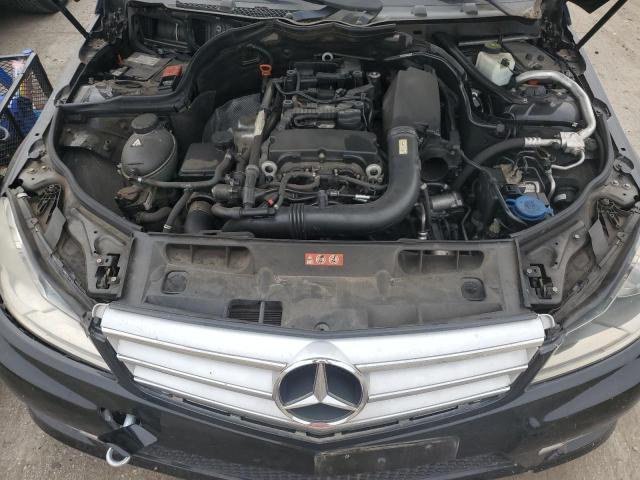 VIN WDDGF4HB8DA852015 2013 Mercedes-Benz C-Class, 250 no.11