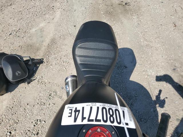 2013 DUCATI DIAVEL ZDM13BLW0DB014552