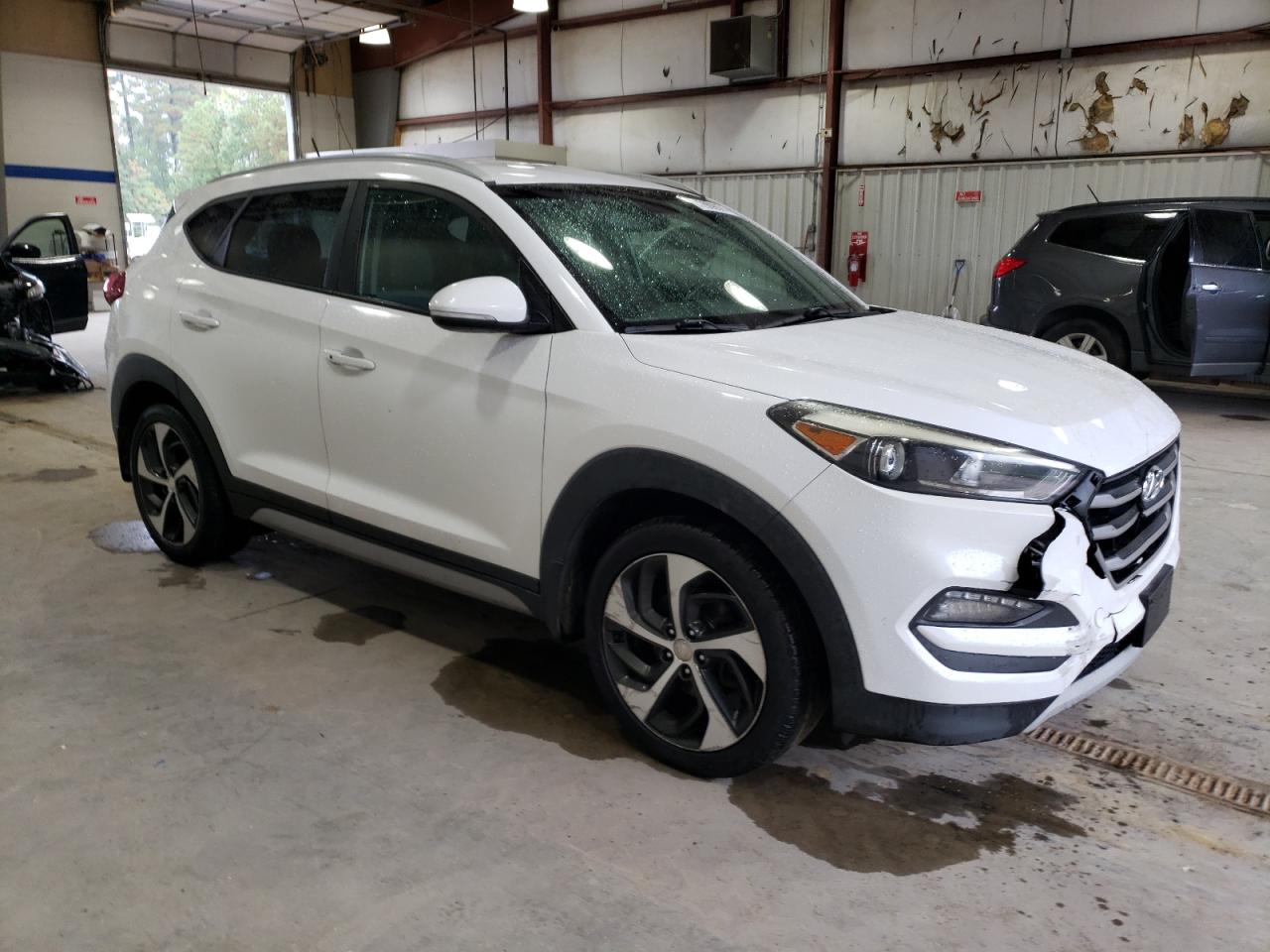 Lot #2878942694 2017 HYUNDAI TUCSON LIM