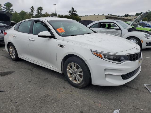 VIN 5XXGT4L37GG121393 2016 KIA Optima, LX no.4