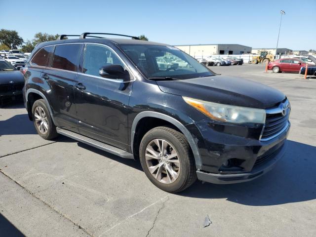 VIN 5TDBKRFH3FS097611 2015 Toyota Highlander, LE no.4