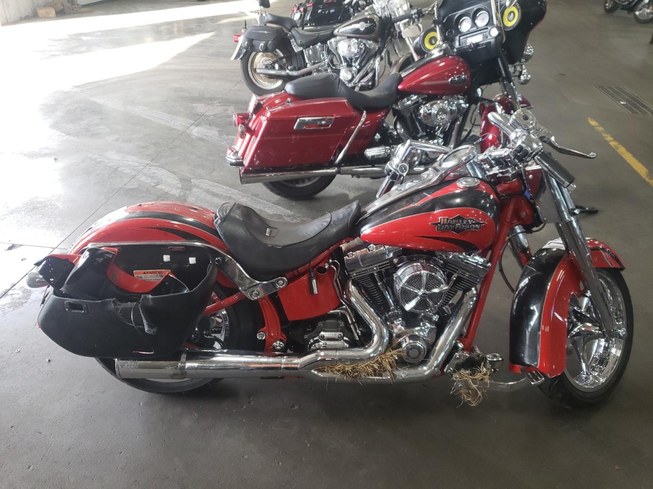 Harley Davidson CVO Softail Convertible 2 2011 FLSTSE2