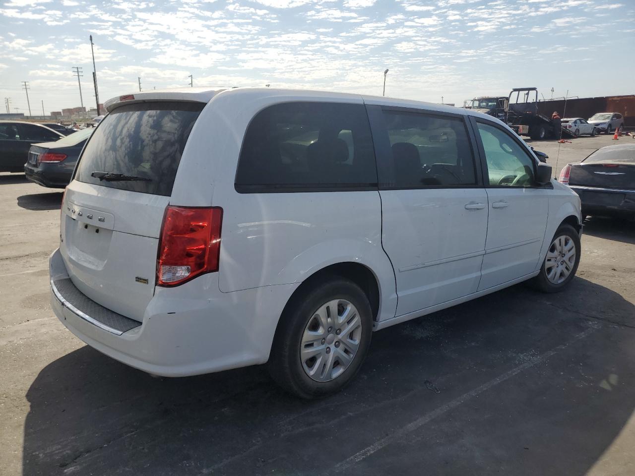 Lot #2912128723 2017 DODGE GRAND CARA