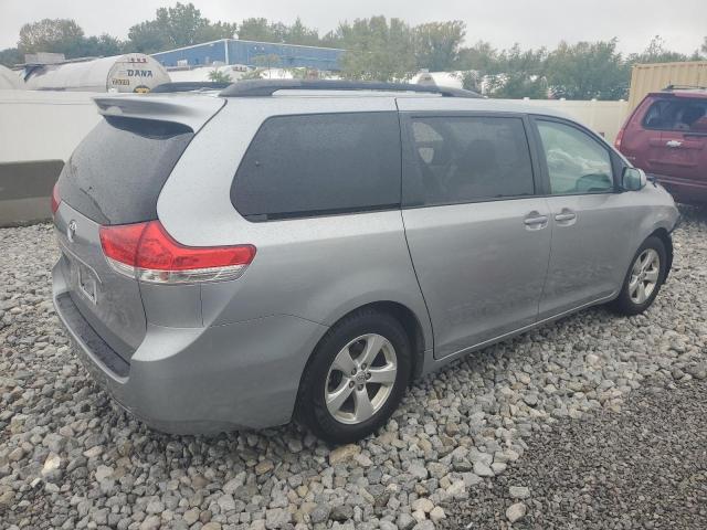 VIN 5TDKK3DC7ES426250 2014 Toyota Sienna, LE no.3