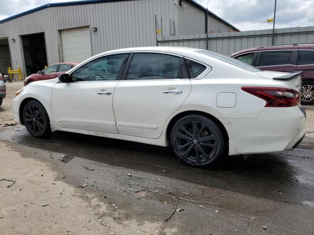 Vin: 1n4al3ap3hc238952, lot: 70025624, nissan altima 2.5 20172