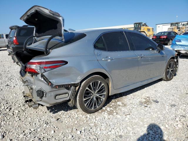 VIN 4T1B11HK9JU148316 2018 Toyota Camry, L no.3