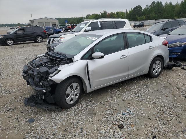 VIN 3KPFK4A7XHE116087 2017 KIA Forte, LX no.1