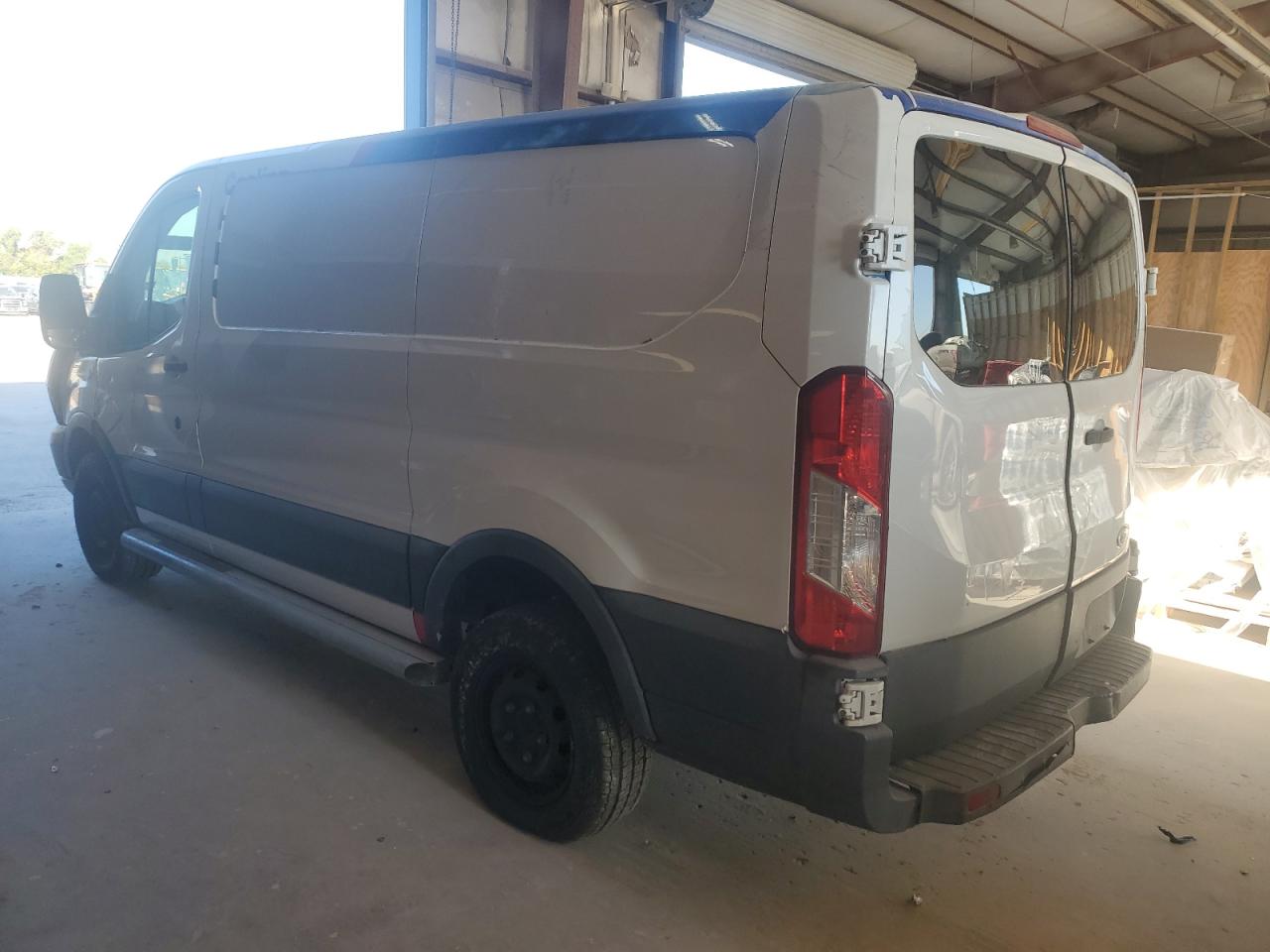 Lot #2986687190 2015 FORD TRANSIT T-