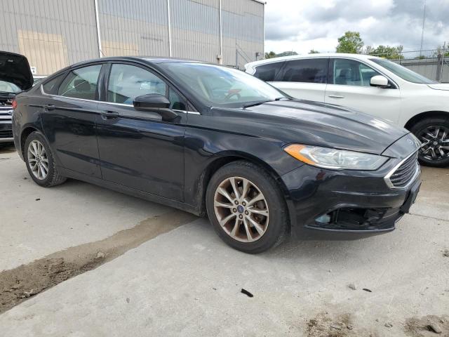 VIN 3FA6P0H75HR125584 2017 Ford Fusion, SE no.4