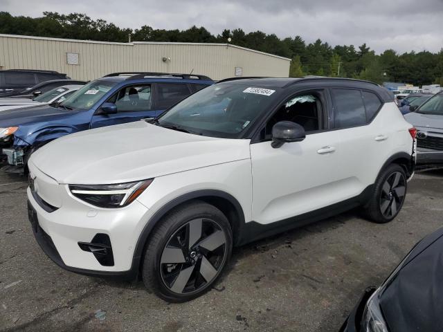 2024 VOLVO XC40 RECHA #2972448455