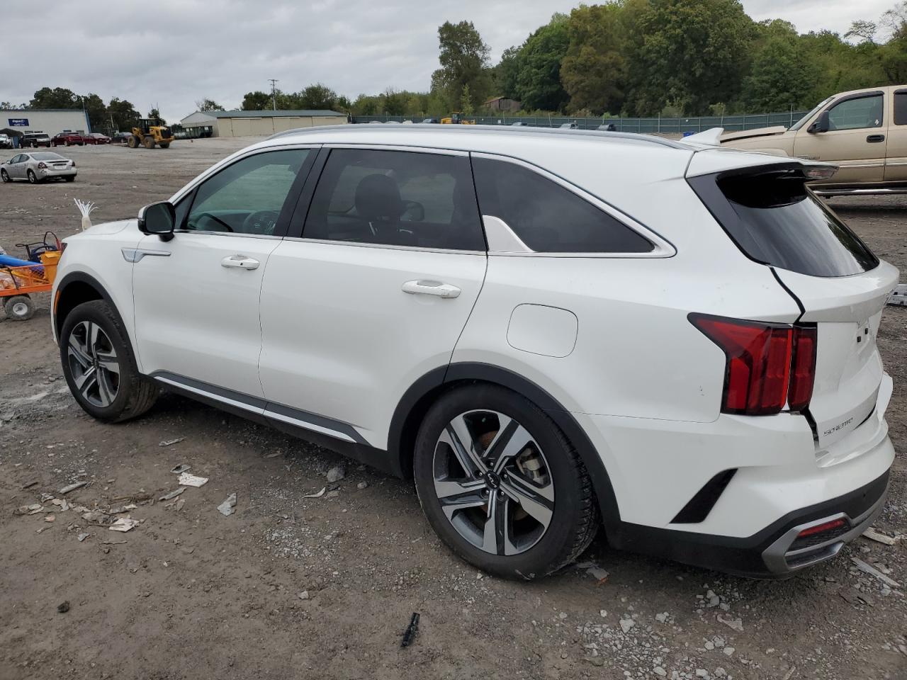 Lot #2943191462 2023 KIA SORENTO SX