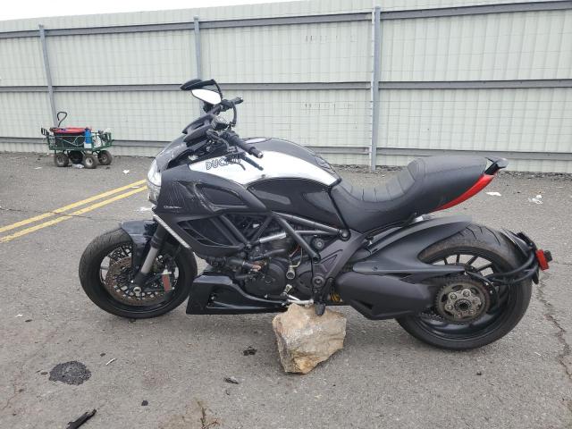 2013 DUCATI DIAVEL ZDM13BLW7DB012507
