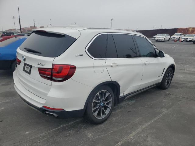 VIN 5UXKT0C58J0W01583 2018 BMW X5, Xdr40E no.3