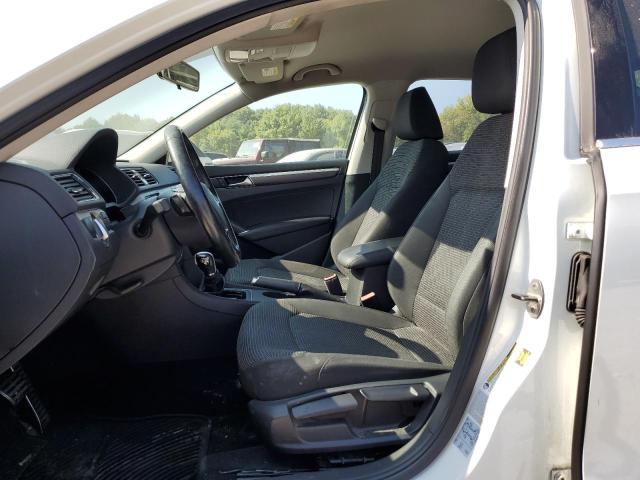 2016 VOLKSWAGEN PASSAT S - 1VWAT7A35GC050105