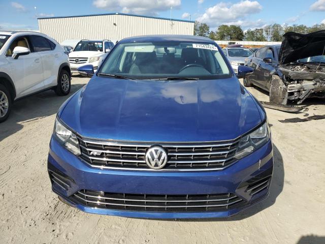 2017 VOLKSWAGEN PASSAT R-L - 1VWDT7A36HC007357