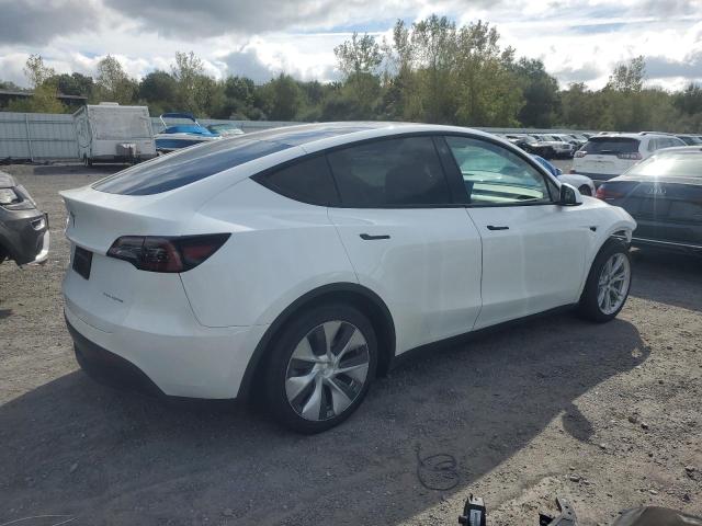 VIN 7SAYGAEE3PF612040 2023 Tesla MODEL Y no.3